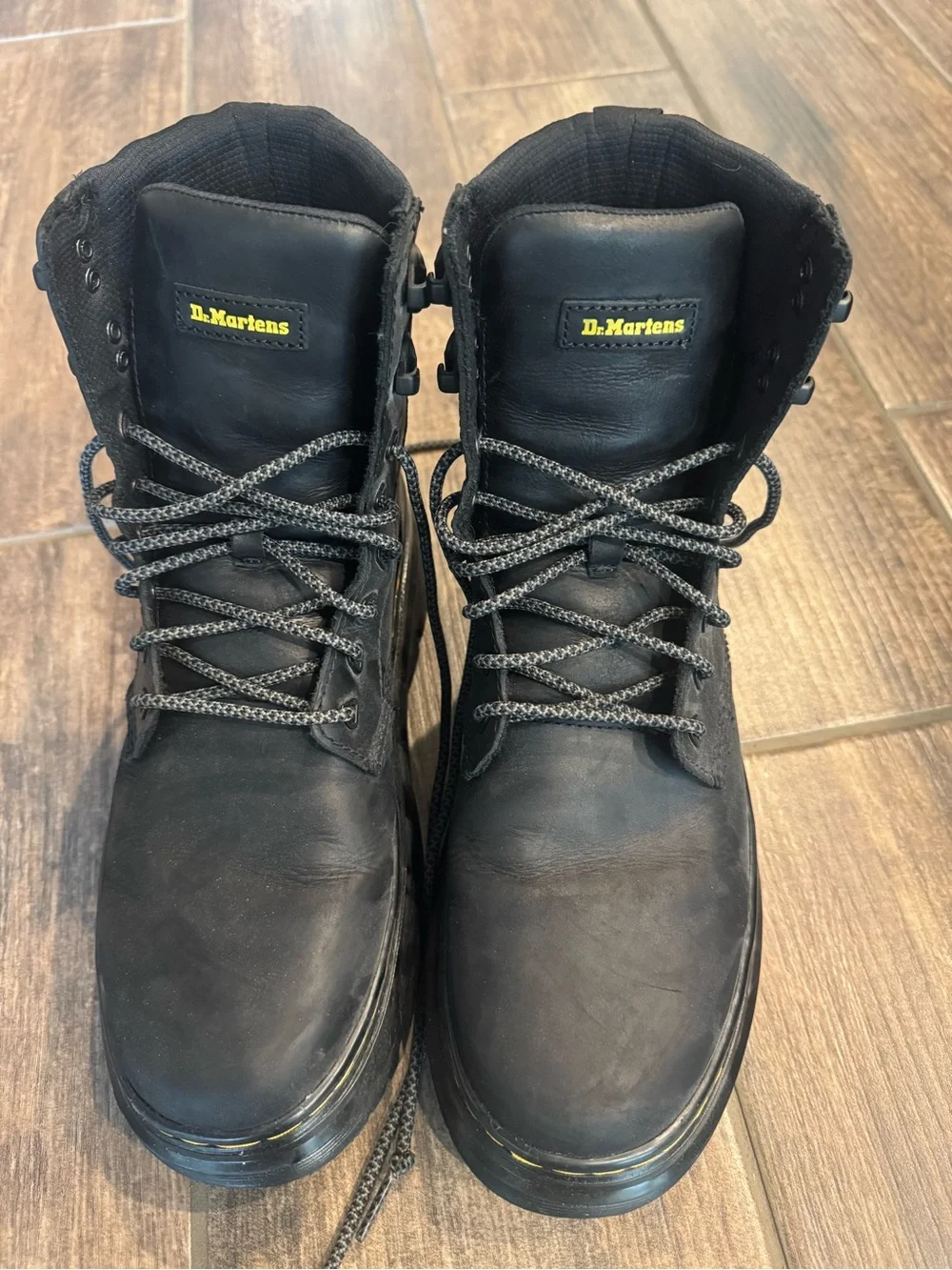 Dr. Martens classic black